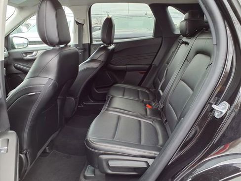 Used 2022 Ford Escape SEL w/ Technology Package image 18