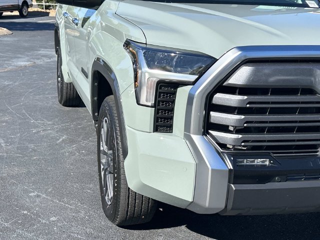 Used 2026 Toyota Tundra Limited AWD/4WD image 10