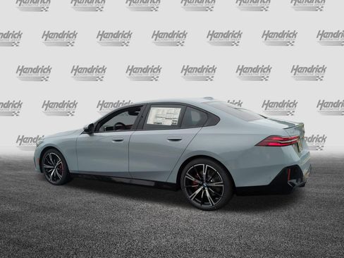 New 2027 BMW 530i xDrive w/ M Sport Package AWD/4WD image 8