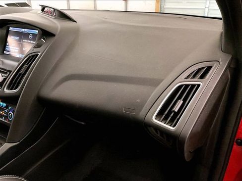 Used 2015 Ford Focus ST w/ Equipment Group 402A FWD image 15
