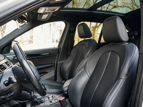 Used 2019 BMW X1 xDrive28i w/ Convenience Package image 17