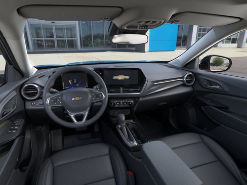 New 2026 Chevrolet Trax ACTIV w/ Sunroof Package image 40