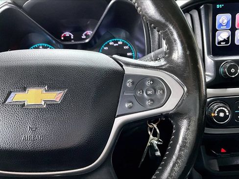 Used 2015 Chevrolet Colorado LT AWD/4WD image 11