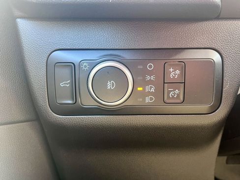 Used 2020 Ford Escape SEL AWD/4WD image 17