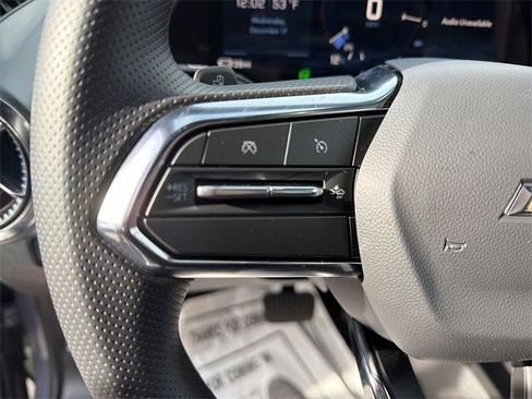 New 2026 Chevrolet Equinox EV LT image 50