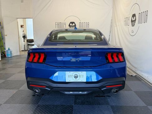 Used 2024 Ford Mustang GT RWD image 19