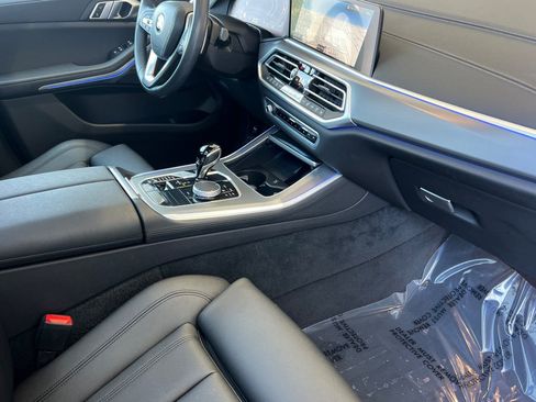 Used 2022 BMW X5 sDrive40i w/ Parking Assistance Package RWD image 18
