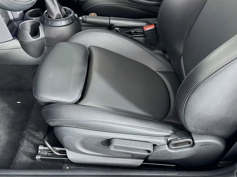 Used 2017 MINI Cooper 2-Door Hardtop FWD image 25