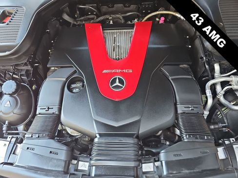 Used 2020 Mercedes-Benz GLC 43 AMG 4MATIC image 13