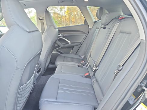 New 2025 Audi Q5 Prestige image 14