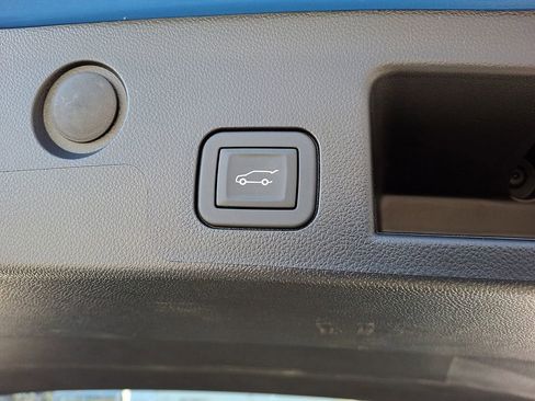 Used 2026 Chevrolet Equinox RS image 35