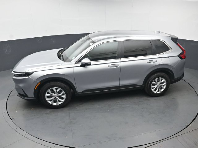 Used 2025 Honda CR-V LX image 32