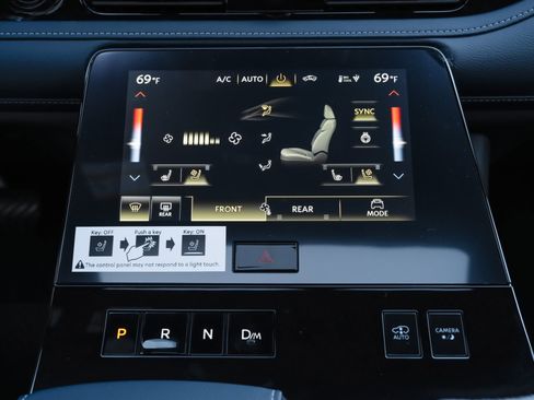 New 2026 INFINITI QX80 4WD image 16