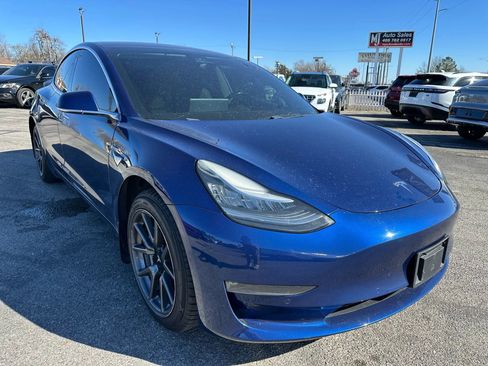 Used 2018 Tesla Model 3 Mid Range image 30