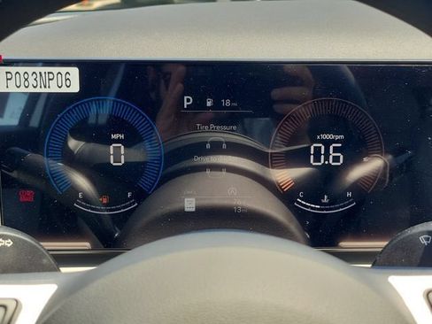 New 2026 Hyundai Tucson SEL Plus FWD image 9