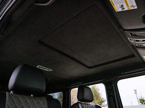 Used 2016 Mercedes-Benz G 63 AMG 4MATIC image 26