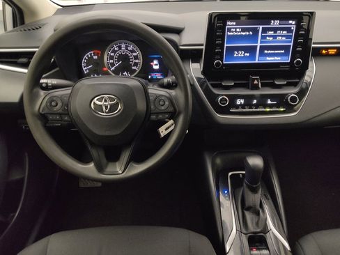 Used 2021 Toyota Corolla LE image 22
