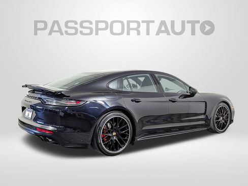 Used 2021 Porsche Panamera GTS image 6