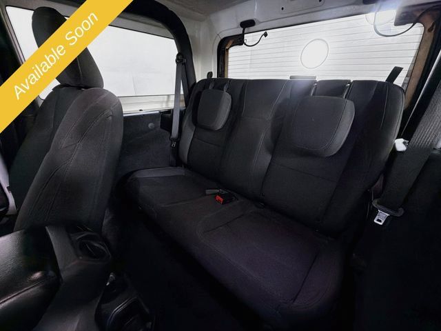Used 2022 Jeep Wrangler Sport AWD/4WD image 23
