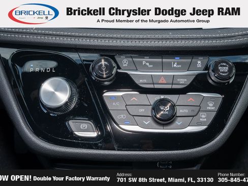 New 2026 Chrysler Pacifica Select image 25