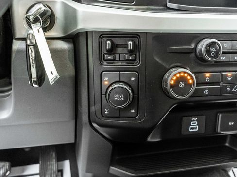 Used 2023 Ford F250 XLT image 20