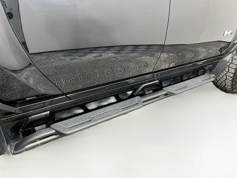 Certified 2024 GMC Hummer EV 3X w/ Battery Pack, 24 Module Pack image 33