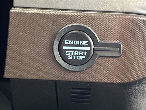 Used 2023 Ford Bronco Outer Banks image 28