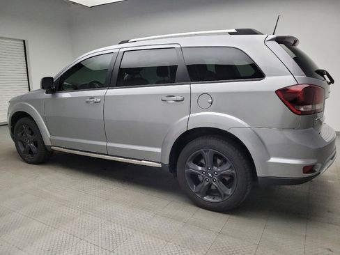 Used 2019 Dodge Journey Crossroad image 3
