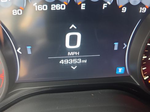 Used 2022 Chevrolet Camaro LT RWD image 11