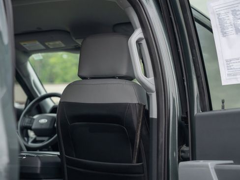 Used 2021 Ford F150 XLT AWD/4WD image 14