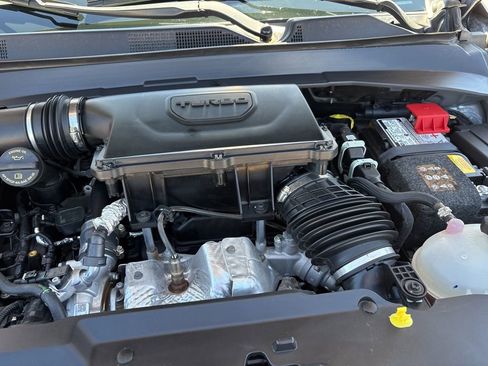 Used 2023 Jeep Compass Latitude w/ Sun and Sound Group AWD/4WD image 43