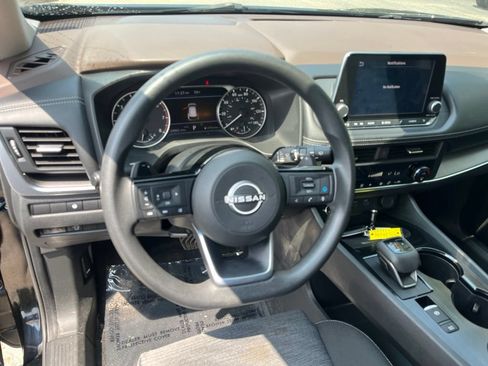 Used 2023 Nissan Rogue SV AWD/4WD image 13