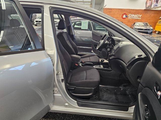 Used 2012 Hyundai Elantra w/ Preferred Pkg FWD image 10