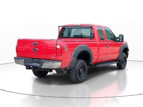 Used 2015 Ford F250 XL w/ XL Decor Group AWD/4WD image 4