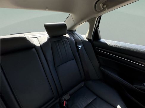 Certified 2021 Honda Accord EX-L image 16