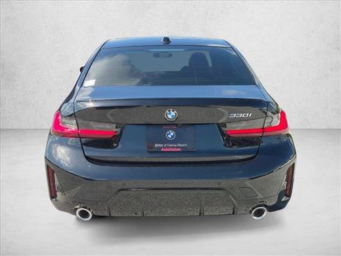Used 2026 BMW 330i Sedan w/ M Sport Package RWD image 7