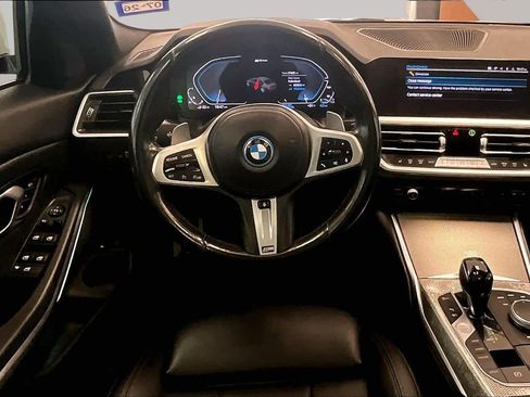 Used 2022 BMW 330e w/ M Sport Package RWD image 5