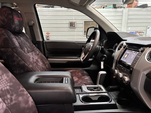Used 2019 Toyota Tundra SR5 image 29