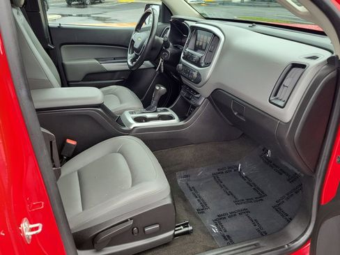 Used 2015 Chevrolet Colorado LT w/ Luxury Package image 14