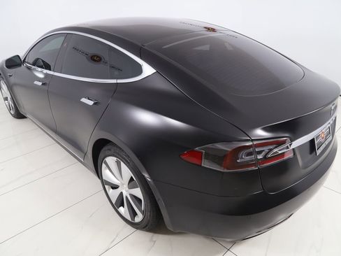 Used 2021 Tesla Model S Long Range Plus image 29