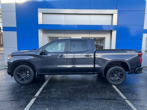 Used 2023 Chevrolet Silverado 1500 RST image 5