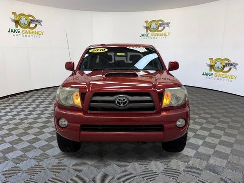 Used 2010 Toyota Tacoma Base image 3