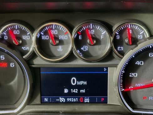 Used 2019 Chevrolet Silverado 1500 LT w/ All-Star Edition AWD/4WD image 18