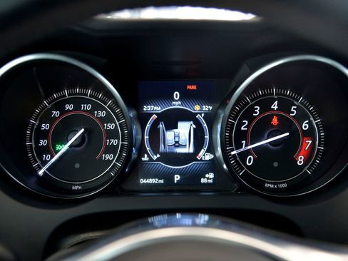 Used 2018 Jaguar F-TYPE Coupe image 21