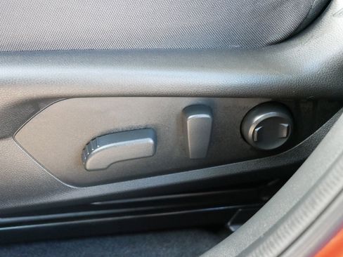 Used 2024 Subaru Crosstrek 2.0i Premium image 20