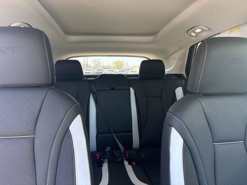 New 2026 Buick Envision Sport Touring image 33