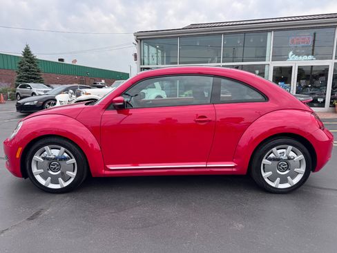 Used 2016 Volkswagen Beetle 1.8T SEL FWD image 7