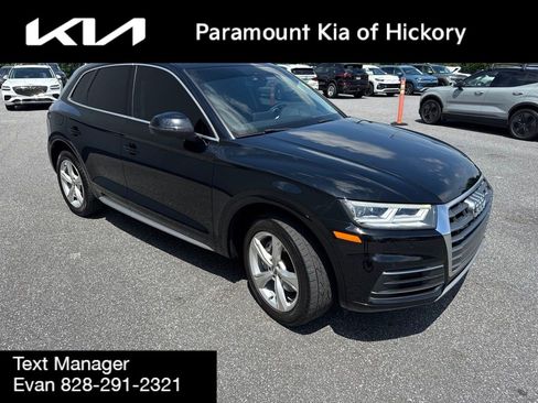 Used 2020 Audi Q5 2.0T Premium Plus w/ Premium Plus Package AWD/4WD image 3