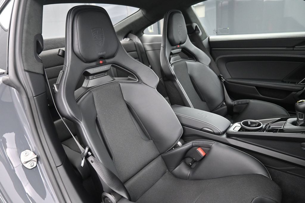 Certified 2026 Porsche 911 GT3 RWD image 34
