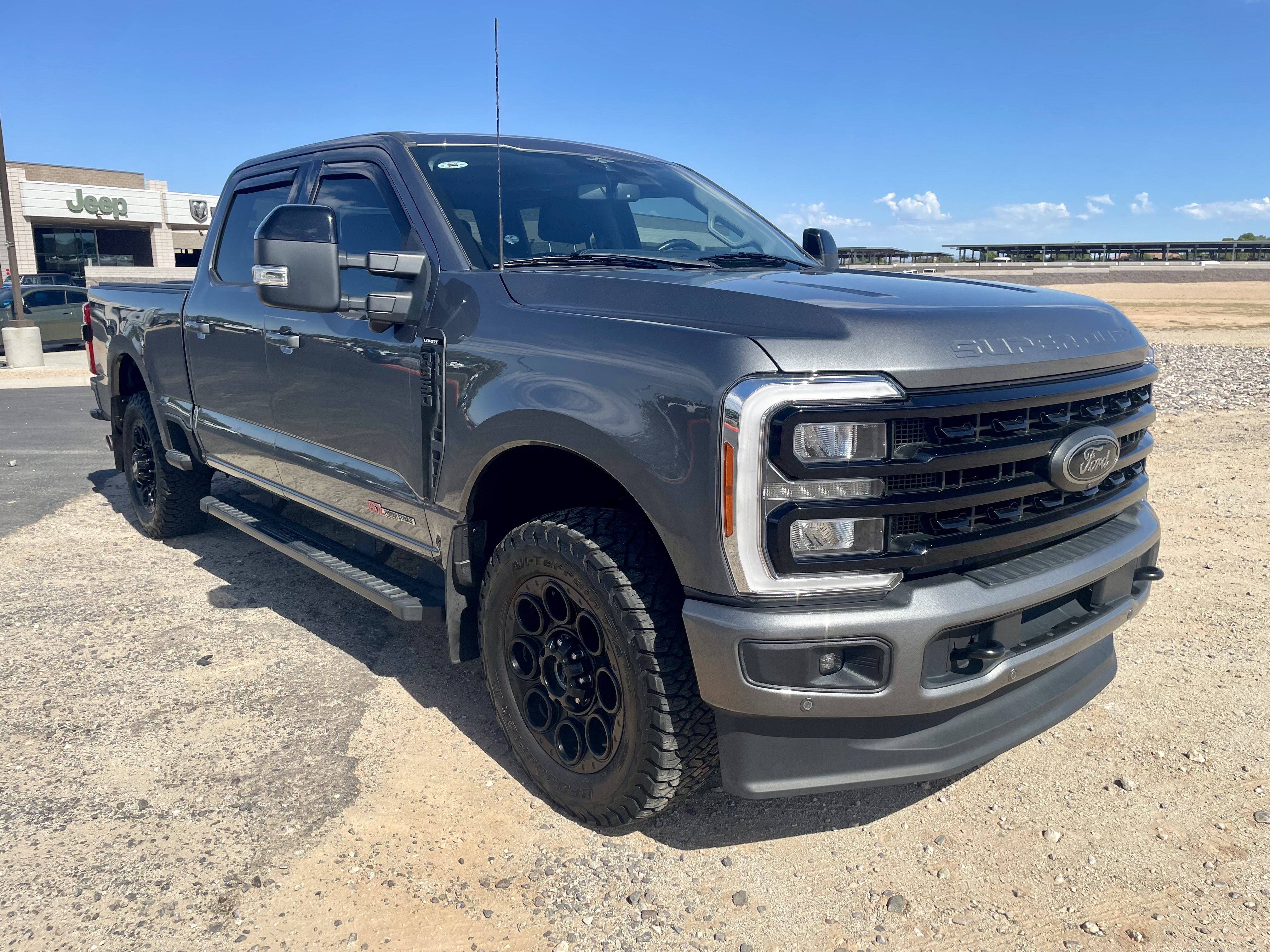 Used 2023 Ford F350 Lariat w/ Lariat Ultimate Package AWD/4WD image 7